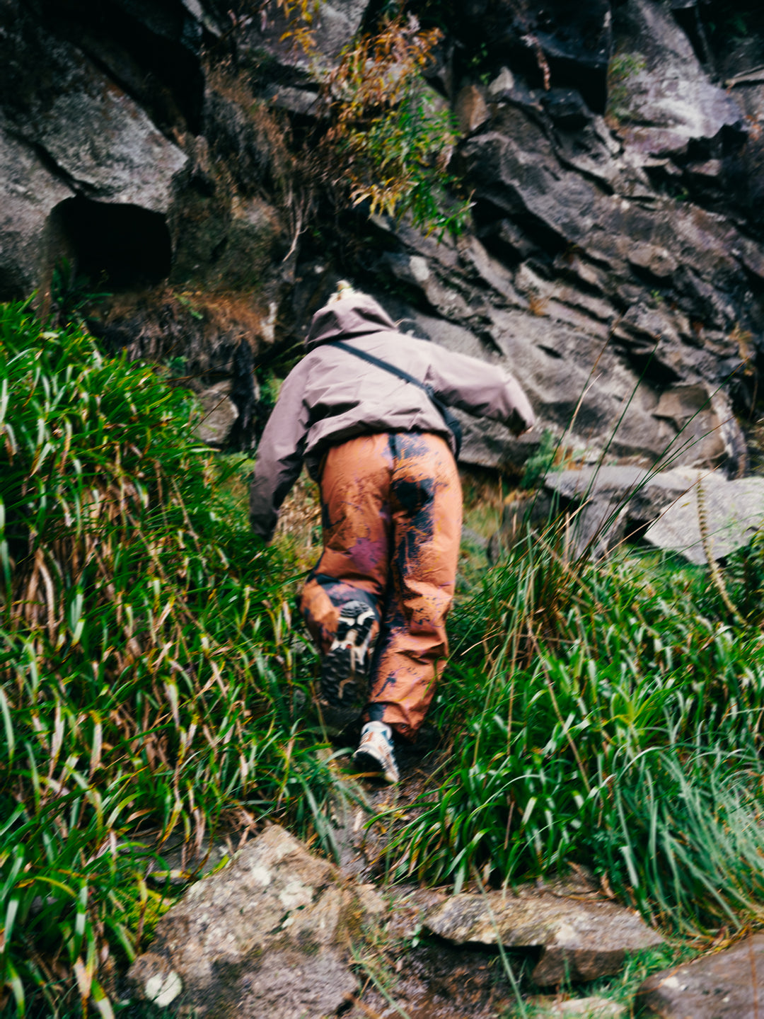 Water Resistant Atlas Pants - Abstract Brick Camo