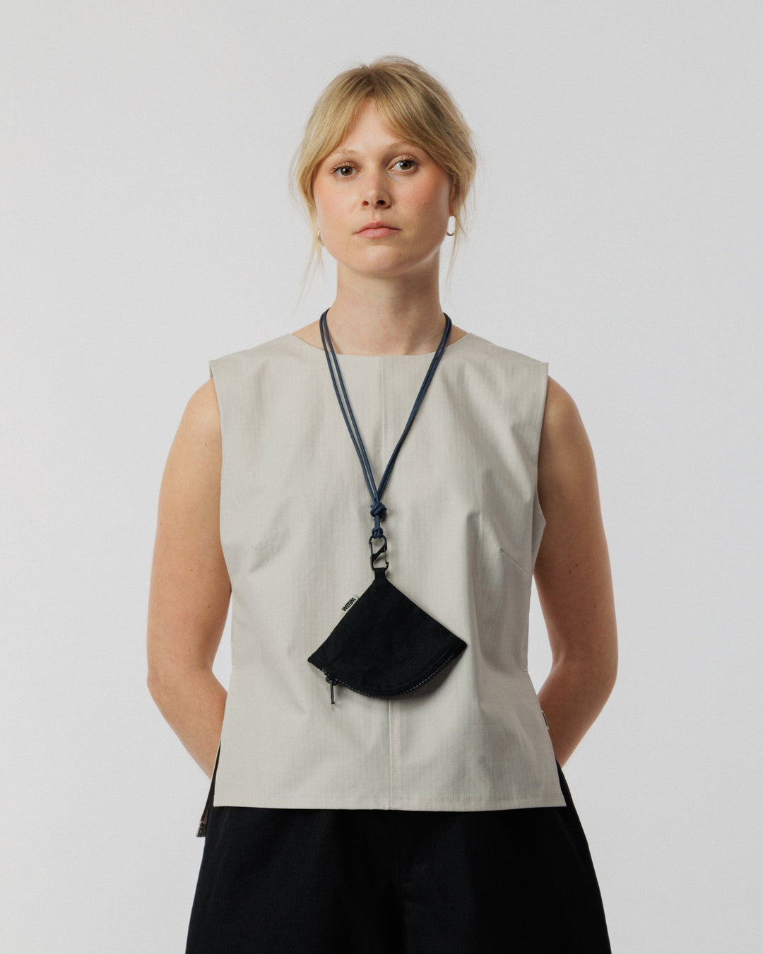 Pie Pouch - Black/Blue
