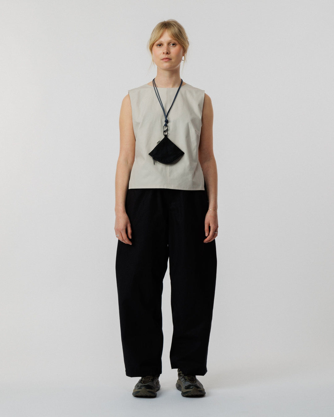 Pie Pouch - Black/Blue