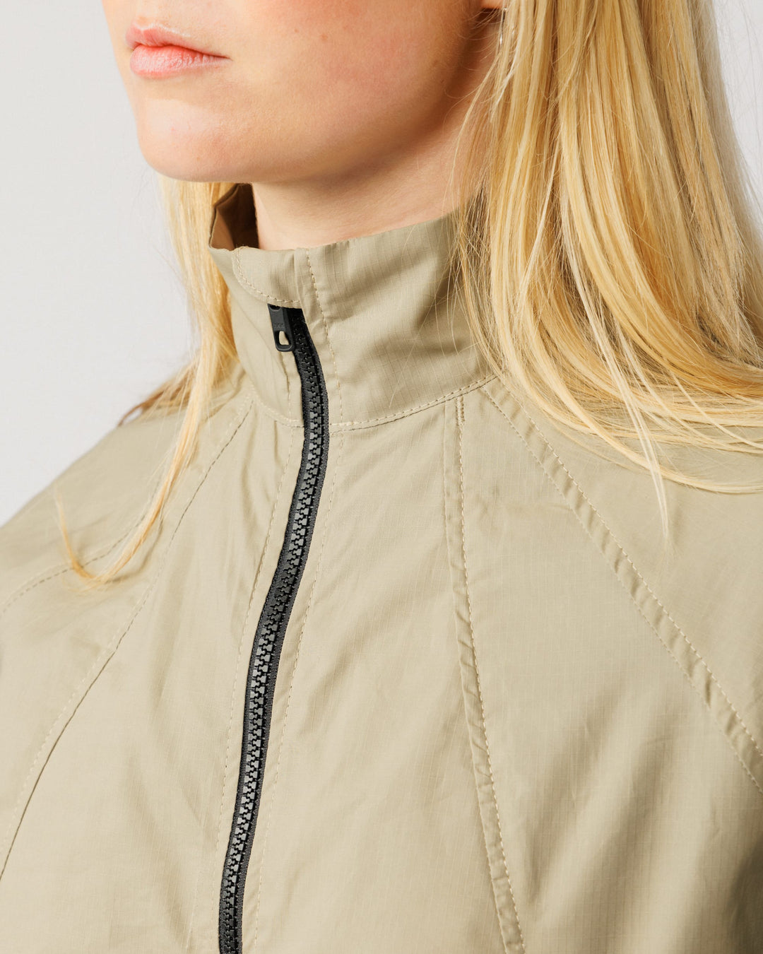 Phil Track Jacket - Stone