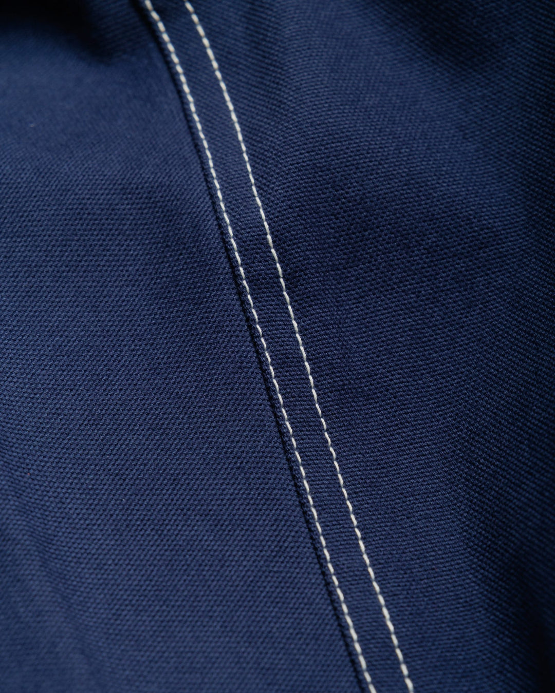 Zama Shorts - Navy/ White