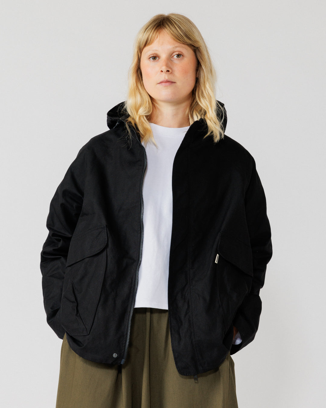 Roam Raglan Jacket - Black