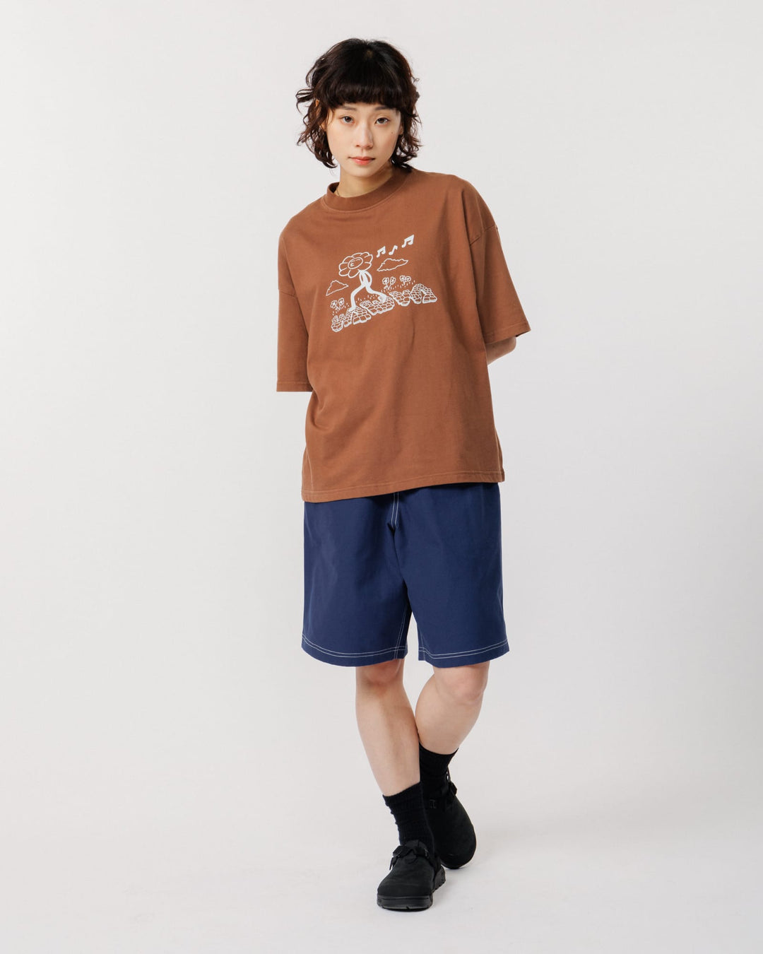 Zama Shorts - Navy/ White