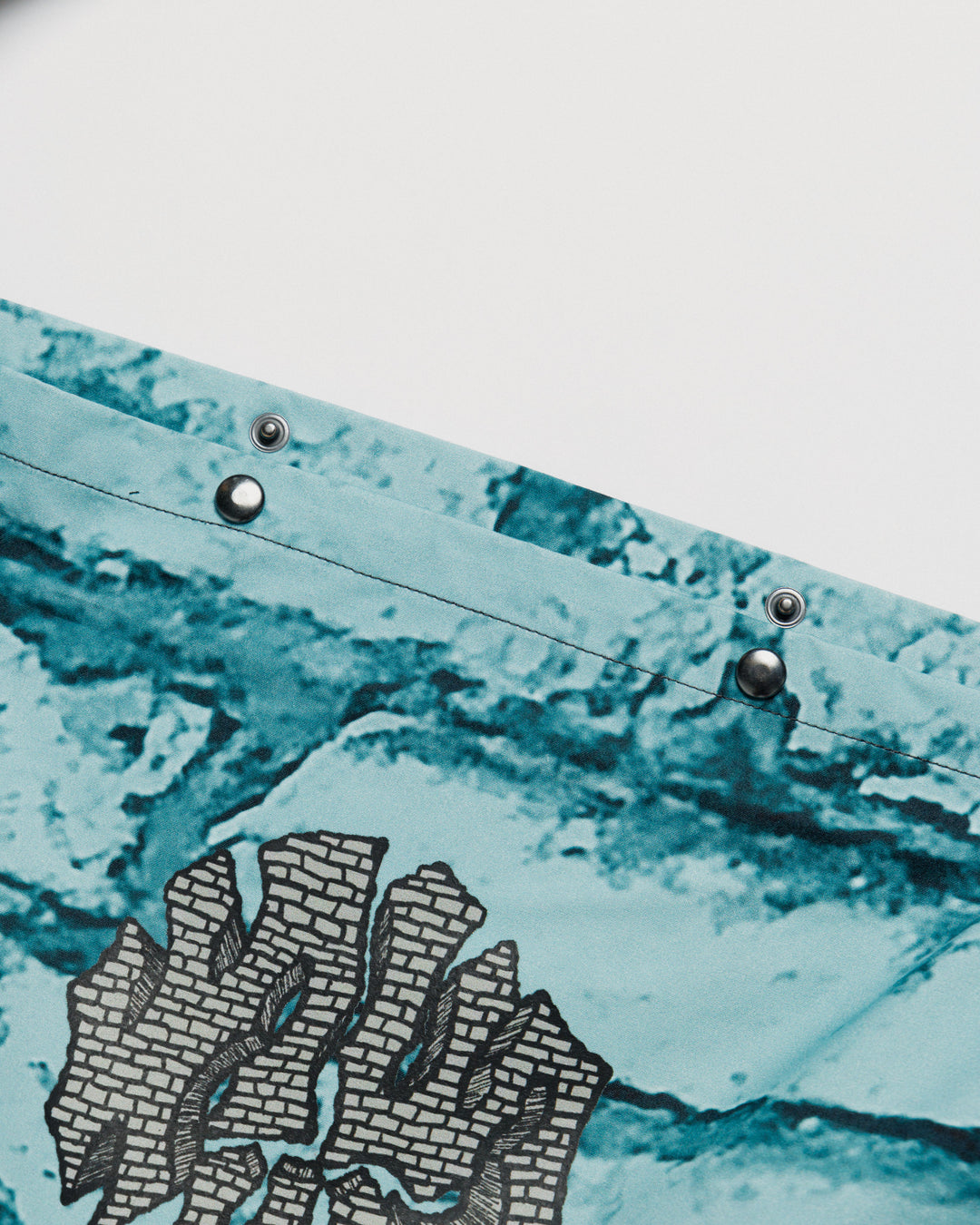 Musette - Blue Brick Camo — snap stud closure detail