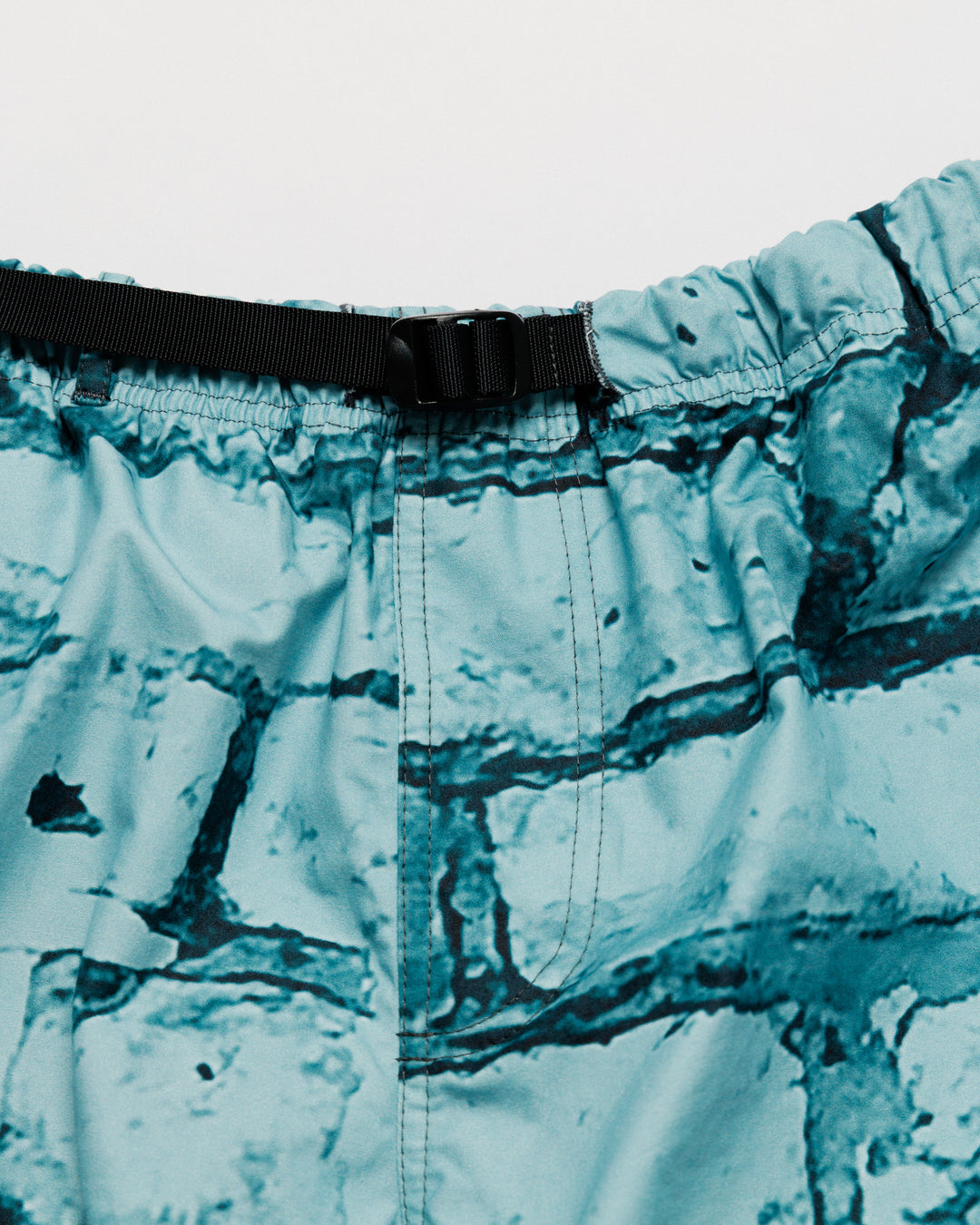 Water Resistant Zama Pants - Blue Brick Camo — fly and belt construction detail